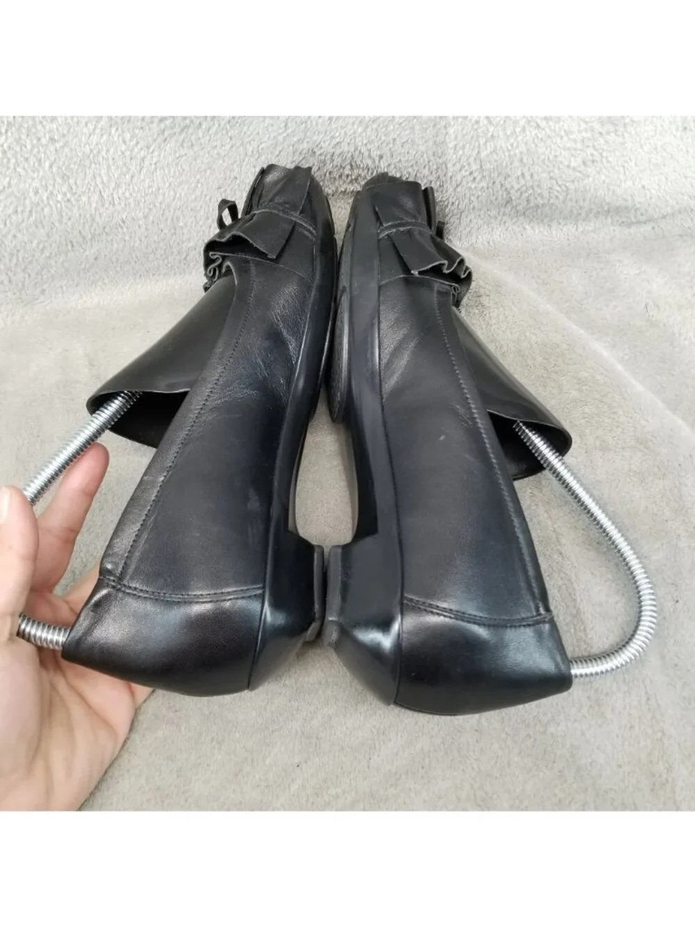 1803 Shoes Womens Size EU 38 US 7.5 Black Leather Slip On Bow Low Heel Pumps